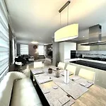 Lejlighed Mein Apartment, Garden, Terrasse, Klima, 6 Personen