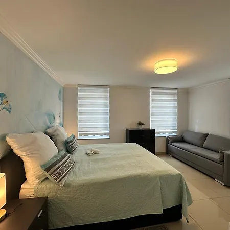 Mein Apartment, Garden, Terrasse, Klima, 6 Personen 아파트 *